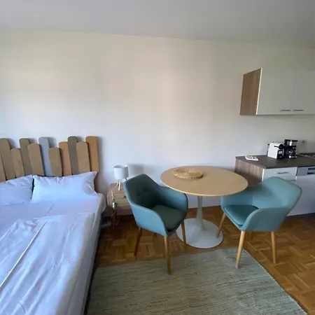 Lägenhet Chiemsee Berge Mit Tg Stellplatz Prien am Chiemsee